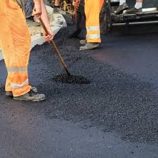 Best Driveway Repair and Patching  in Oblong, IL